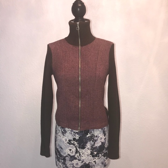 Betina Spitz Brown 2PC skirt suit - Picture 7 of 8